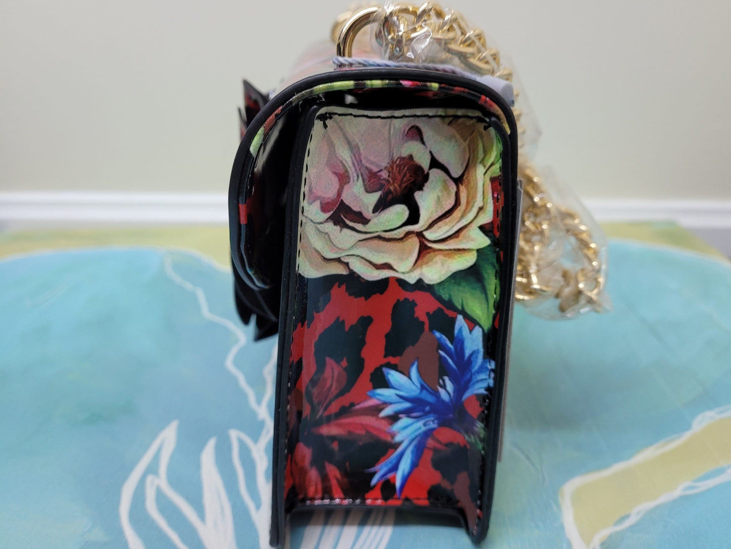 Floral Antique Beauty Handbag